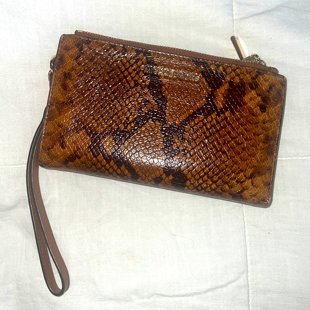Snake print Michael kors zip up wallet